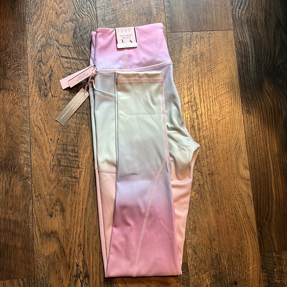 NWT Victoria's Secret Cotton Candy Ombre Flow On Point Legging LONG version